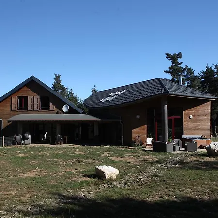 Domaine De La Gardille Guest house Cheylard-l'Eveque